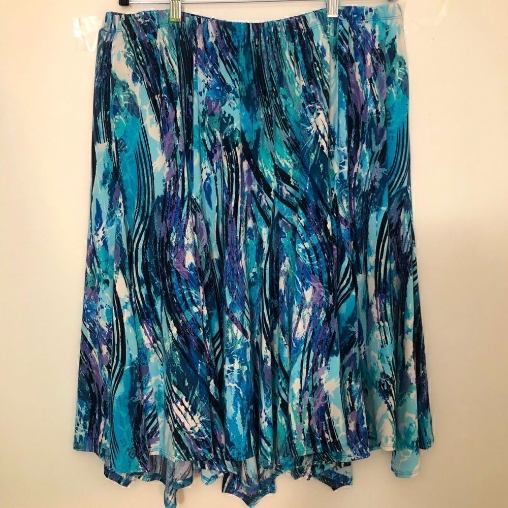 Stunning Aqua Added Dimensions by Catherine’s 2X Slip On Skirt!!